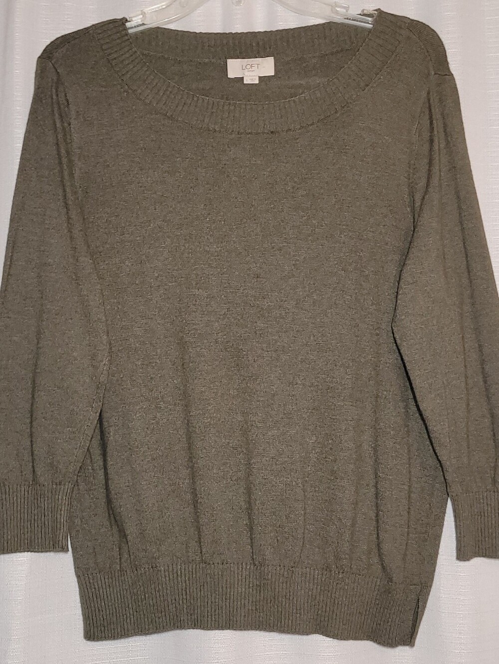 LOFT Olive Scoop Neck Ribbed-Hem Sweater lg